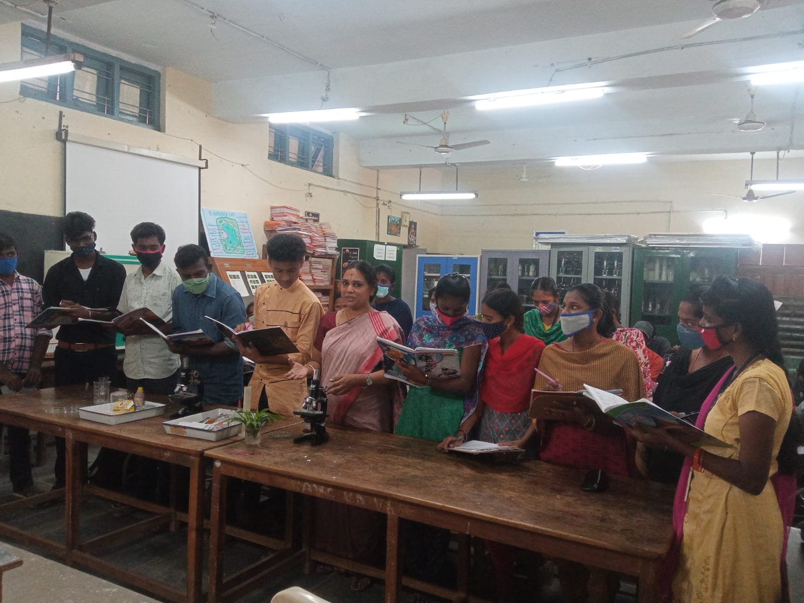 Laboratories - photo 2